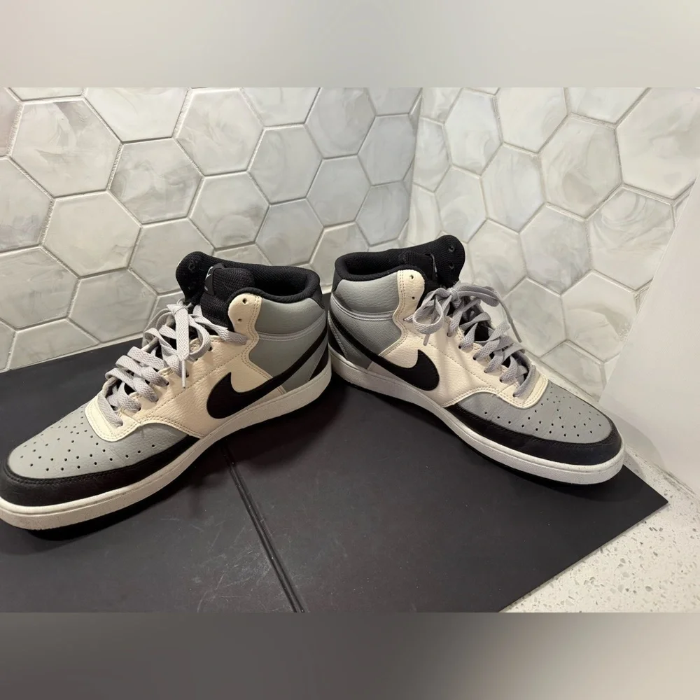 Size 10 - Men’s Nike Court Vision Next Nature Mid White Black Gray - Worn Once